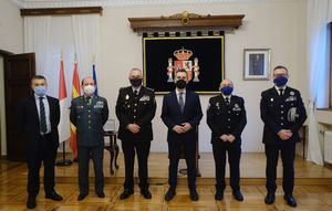 Francisco Tierraseca recibe la Medalla de Servicio en la Pandemia COVID-19 de la mano de UNIJEPOL