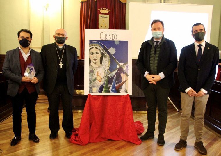 El alcalde agradece a las Cofradías y Hermandades que mantengan viva la Semana Santa de Albacete con actos como la presentación de la revista Cireneo