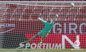 2-1. El Albacete ha sido mejor durante todo el partido, pero el Girona no perdona con dos goles en el tiempo de descuento