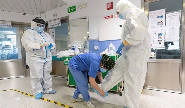Coronavirus.- Los hospitalizados en Castilla-La Mancha aumentan hasta 235 y los pacientes UCI se mantiene en 43 en las últimas 48 horas