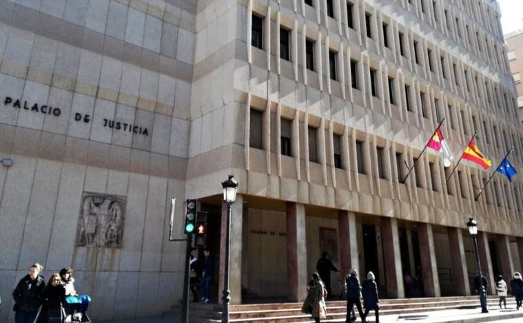 Tribunales.- Piden tres años de prisión para una acusada de maltratar física y psicológicamente a su hija en Albacete