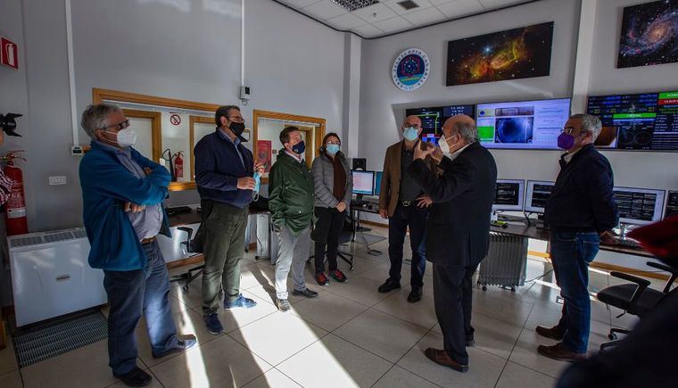 García-Page conoce el trabajo del Gran Telescopio Canarias (GTC) dentro del proyecto StarLight que impulsa el Gobierno regional