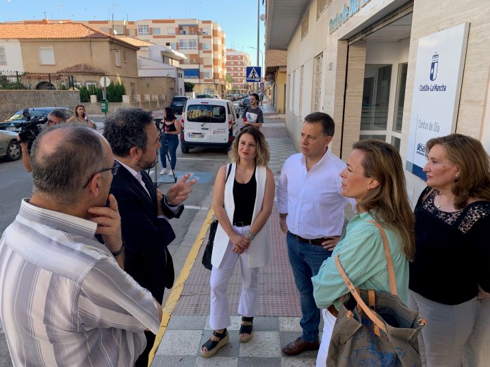 Carmen Navarro destaca que “las personas son el centro del programa político con el que Feijóo concurre a las elecciones del 23-J”