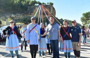 Cabañero participa en la Romería de San Miguel en Chinchilla de Montearagón y elogia el esfuerzo de la localidad para conservar y difundir sus tradiciones