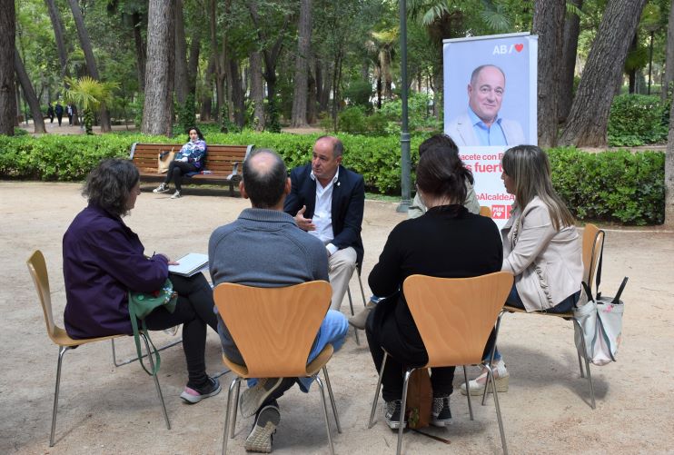 Emilio Sáez anuncia un Plan Director de Zonas Verdes con una adecuación integral del Parque de Abelardo Sánchez