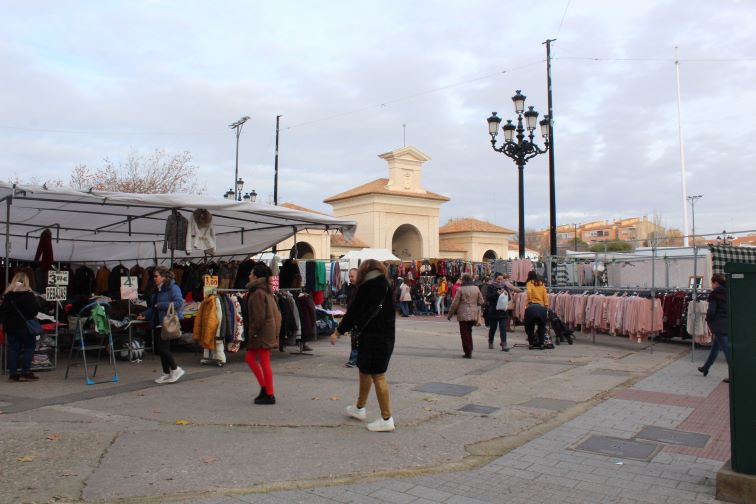 Ayuntamiento Albacete recuerda a los titulares de puestos de 'Los Invasores' sus obligaciones de limpieza