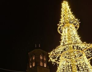 Albacete iluminará más de 60 calles y plazas con el contrato de la iluminación extraordinaria de Navidad