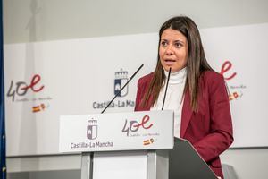 Castilla-La Mancha aprueba 6,5 millones para reeditar las ayudas a familias numeroas y 9,3 más en ayudas de emergencia social