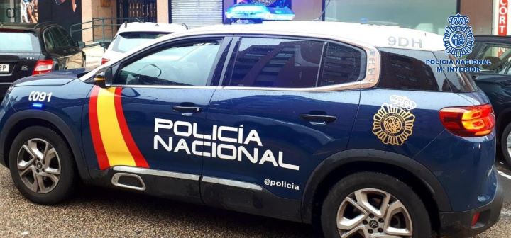 Detenido tras ser sorprendido forzando las cajas de recaudación de un lavadero de coches en Hellín