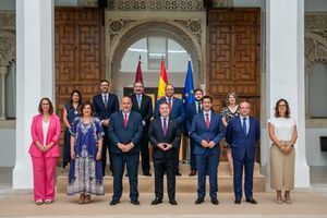 Los miembros del Consejo de Gobierno de Castilla-La Mancha utilizarán la medalla que los acredita como tal en todos los actos públicos