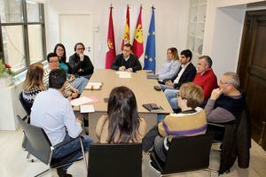 Serrano reitera a los alcaldes pedáneos de Albacete su compromiso de destinar el 5% del presupuesto a las pedanías