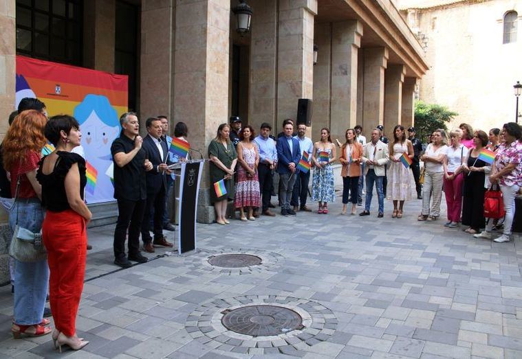 El programa 'Albacete, Orgullosa de ti todo el año' incluye acciones divulgativas y culturales junto al Día del Orgullo