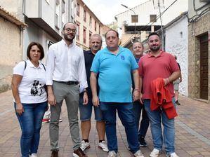 Fran Valera asiste a los tradicionales encierros de Aýna en el marco de sus fiestas patronales