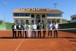 Francisco Villaescusa reitera el apoyo del Ayuntamiento a la I Copa ‘Leyendas del Tenis’ y afirma que su celebración será una “auténtica gozada” para los amantes de este deporte