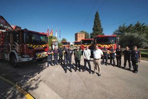 El gobierno de Cabañero invierte cerca de 2 millones de euros en cinco nuevos camiones que apuntalan la renovación de la flota del servicio provincial de bomberos