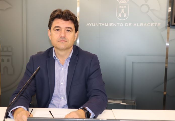 El Ayuntamiento convoca ayudas por un importe de 60.000 euros para el transporte de usuarios de centros de empleo para personas con discapacidad