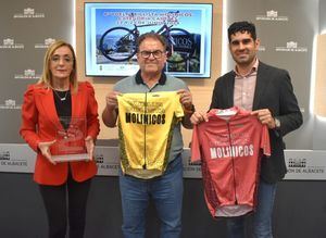 La VIII ‘Vuelta Ciclista Molinicos Categoría Cadetes’ se celebra el 22 y 23 de junio con la colaboración de la Diputación de Albacete