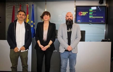 Elena Serrallé afirma que “Albacete Open Stage sitúa el talento emergente en el corazón de la ciudad” y presenta el nuevo ciclo musical junto a Albasonora