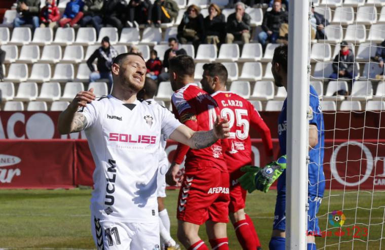 0-1. El Nàstic se lleva los tres puntos del Carlos Belmonte y deja 'frio' al Albacete