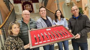 Santi Cabañero recibe para la Diputación de Albacete el lote platino de ‘Legado Cuchillero’ y reafirma su compromiso con el sector