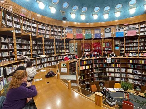 Pascual Molina anuncia que se van a invertir 15.000 euros en adquirir libros para los 17 clubes de lectura de las bibliotecas municipales