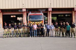 Un nuevo camión nodriza para los bomberos, con un coste de casi medio millón de euros, mejorará la eficacia y operatividad del servicio de extinción