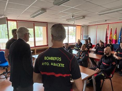 El Ayuntamiento convoca cuatro plazas de sargentos de bomberos “para seguir garantizando la dotación de personal y la operatividad de este servicio fundamental”