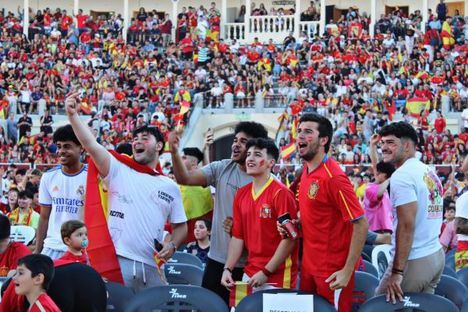 La pantalla gigante en la Plaza de Toros permitirá mañana a miles de albaceteños disfrutar animando juntos a la Selección