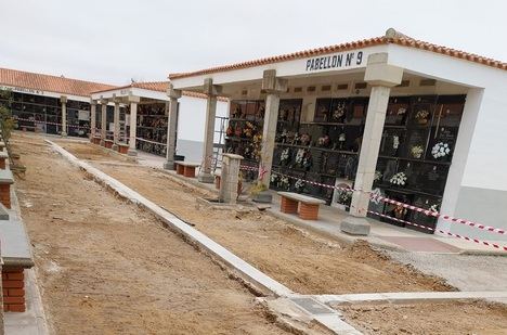 El Ayuntamiento construirá en el Cementerio un nuevo pabellón con 80 nichos para cubrir las necesidades futuras de enterramientos