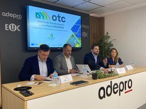 El Ayuntamiento ayudará a los polígonos industriales de Romica y Ajusa con 75.000 euros para costes de seguridad privada en las calles