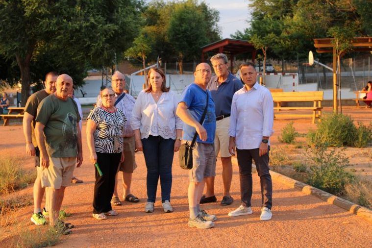 Manuel Serrano destaca las “nuevas oportunidades de asueto y convivencia” que ofrece la zona de El Navajo a los vecinos de Campillo de las Doblas