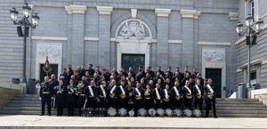 La Banda de Cornetas y Tambores ‘Virgen de los Llanos’ vuelve a poner el toque cofrade a la Navidad en la Plaza del Altozano