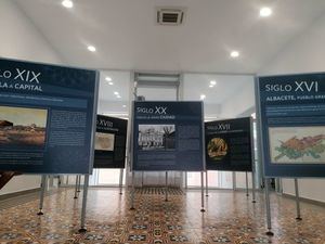 La exposición del 650 Aniversario del Privilegio de Villazgo se traslada al Archivo Municipal y al Centro de Interpretación del Agua