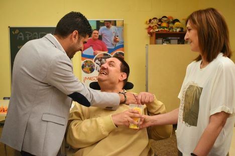 José González reafirma el compromiso de la Diputación de Albacete con APACEAL para continuar avanzando en el bienestar y la calidad de vida de las personas con parálisis cerebral
 