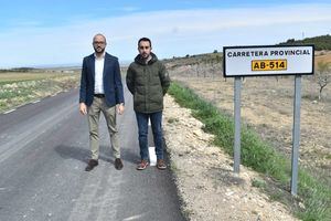 Valera subraya que la rehabilitación integral de la AB-514, de Pozuelo a El Madroño, impulsa el desarrollo socioeconómico de la zona gracias a una inversión de la Diputación de más de 426.800 €
