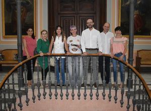 La Diputación de Albacete muestra su apoyo a la estilista albaceteña Inma Liñán en su camino hacia el campeonato mundial de peluquería OMC HairWorld