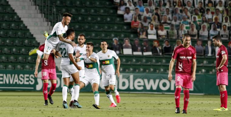 2-0. El Albacete pierde en Elche y continúa en puestos de descenso a Segunda B