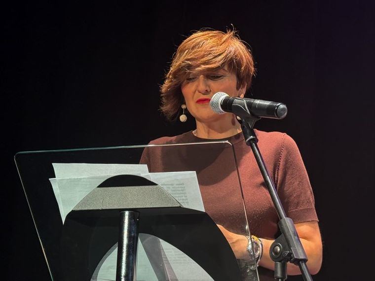 Elena Serrallé afirma que “apostar por la Universidad Popular es apostar por la igualdad de oportunidades, la cohesión social y el futuro” durante la inauguración del curso 2025-2026