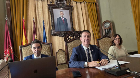 Cabañero anuncia que la Diputación se sumará a solicitar la declaración de zona gravemente afectada para Madrigueras