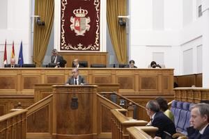 Debate.- La propuesta de deducir IRPF del PSOE cristaliza en Cortes con la abstención de Ciudadanos y el rechazo del PP