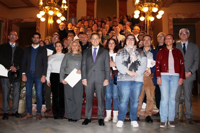 Manuel Serrano agradece a los 150 trabajadores del Ayuntamiento que se han jubilado en los últimos tres años su vocación de servicio público y el futuro que han procurado a Albacete