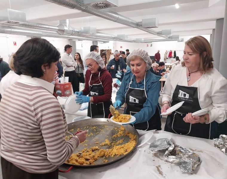 Las asociaciones de vecinos van a recibir ayudas de hasta 3.500 euros cada una para sus actividades de participación ciudadana, con un importe total de 90.000 euros