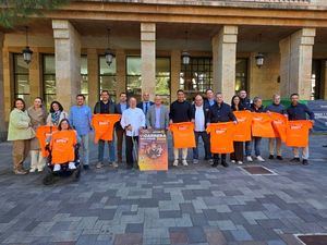 El diputado de Deportes anima a correr por la inclusión en la VI carrera de Amiab ‘Memorial Encarnación Rodríguez’