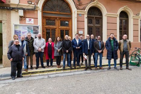 Cabañero y Valera detallan a alcaldes y alcaldesas de La Manchuela la inversión de 10 millones de euros que “revolucionará” la conexión por carretera en la comarca 