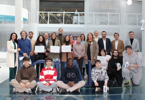 Se abre el plazo para que los centros educativos y el ámbito universitario opten a los Premios a la Investigación y la Cultura Científica Joven, que buscan fomentar la vocación investigadora en la ciudad