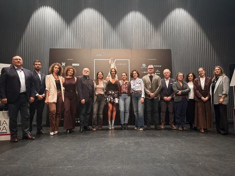 Rosa González de la Aleja invita a los albaceteños a disfrutar de la X edición de AB Fashion, y muestra el apoyo a un evento que impulsa la economía y la marca Albacete