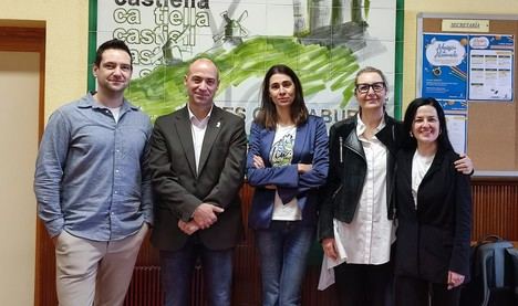 El Gobierno regional apuesta por la excelencia educativa e incrementa los centros referentes en materia de innovación en Formación Profesional