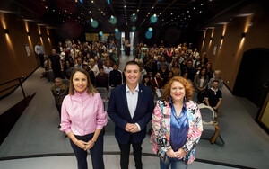Cabañero reivindica Dipualba Protege II para que las personas vulnerables del medio rural puedan construir su futuro sin dejar sus pueblos