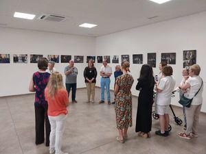 Llanos Navarro felicita a la Esclavitud del Cristo de Medinaceli por su 75 aniversario y agradece su importante contribución al engrandecimiento de nuestra Semana Santa