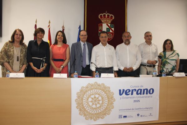 Manuel Serrano apuesta por poner la digitalización y la Inteligencia Artificial al servicio de la igualdad para que no supongan nuevas barreras para los colectivos más vulnerables